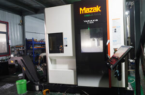 High-precision customization of complex metal parts with five-axis machining centers.